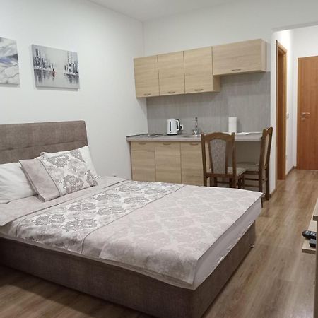 Apartments Karic Aerodrom Tuzla Dubrave Gornje Ngoại thất bức ảnh
