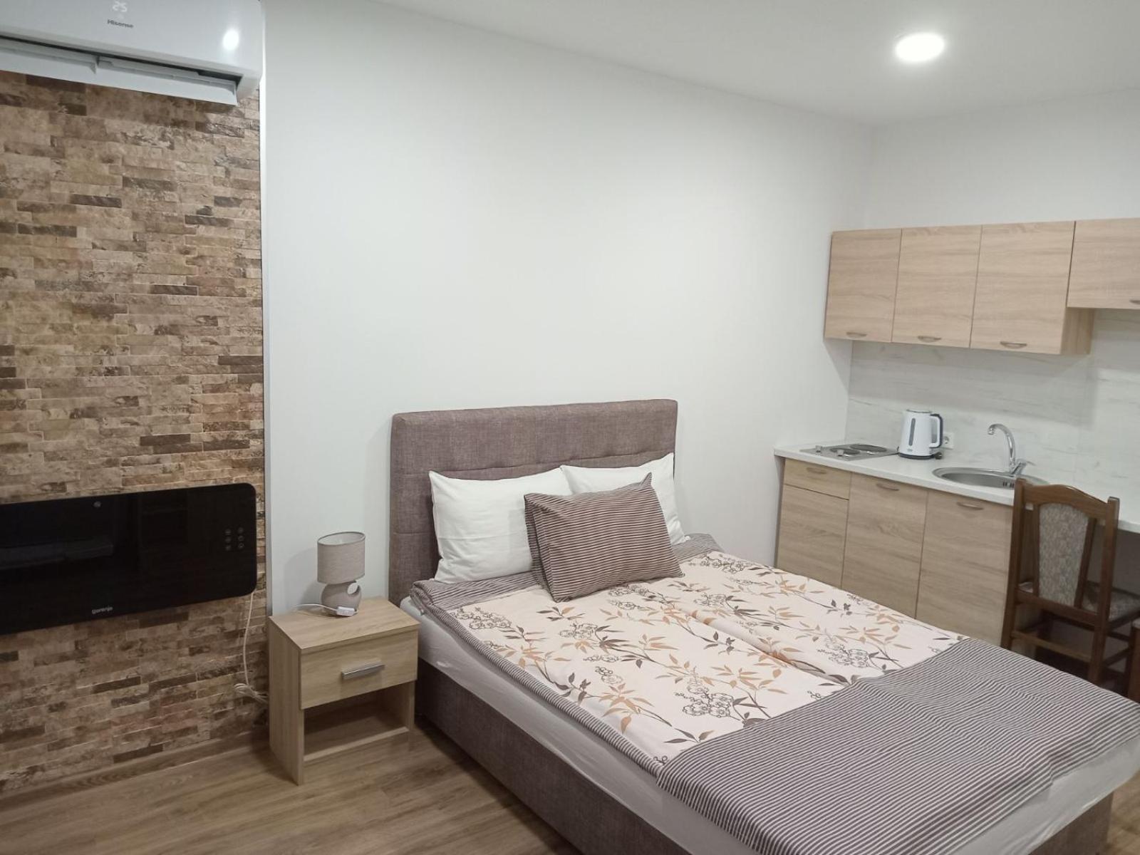Apartments Karic Aerodrom Tuzla Dubrave Gornje Ngoại thất bức ảnh