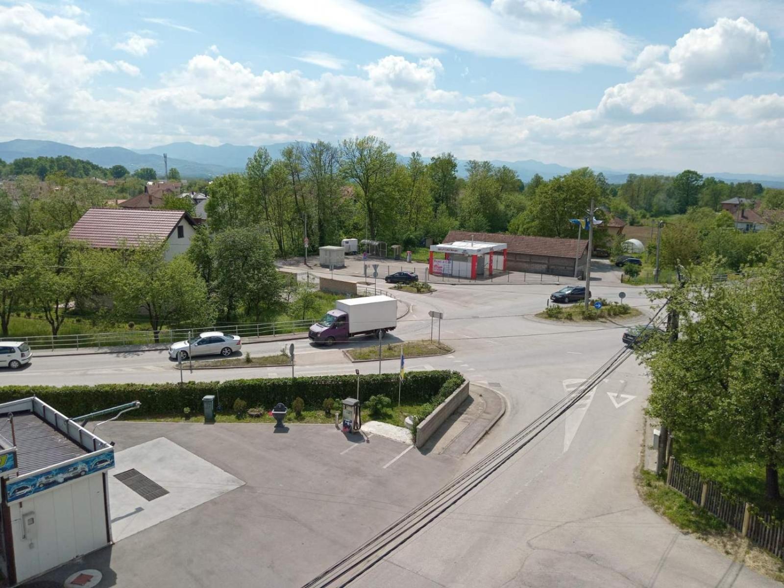Apartments Karic Aerodrom Tuzla Dubrave Gornje Ngoại thất bức ảnh